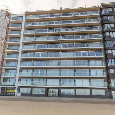 With Terrace Апартаменты